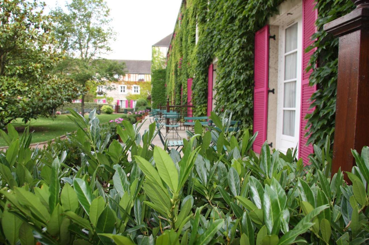 Le Manoir De Gressy Hotel ภายนอก รูปภาพ