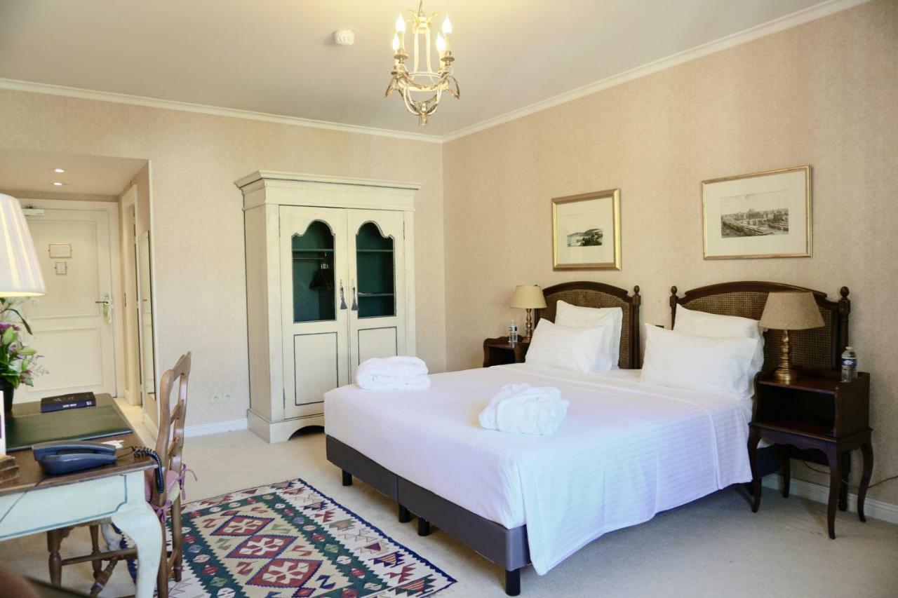 Le Manoir De Gressy Hotel ภายนอก รูปภาพ